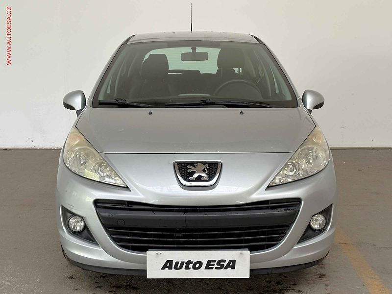 Peugeot 207 (2010) 1.4i, ČR, AC, STK3/28 - fotka 2 z 14