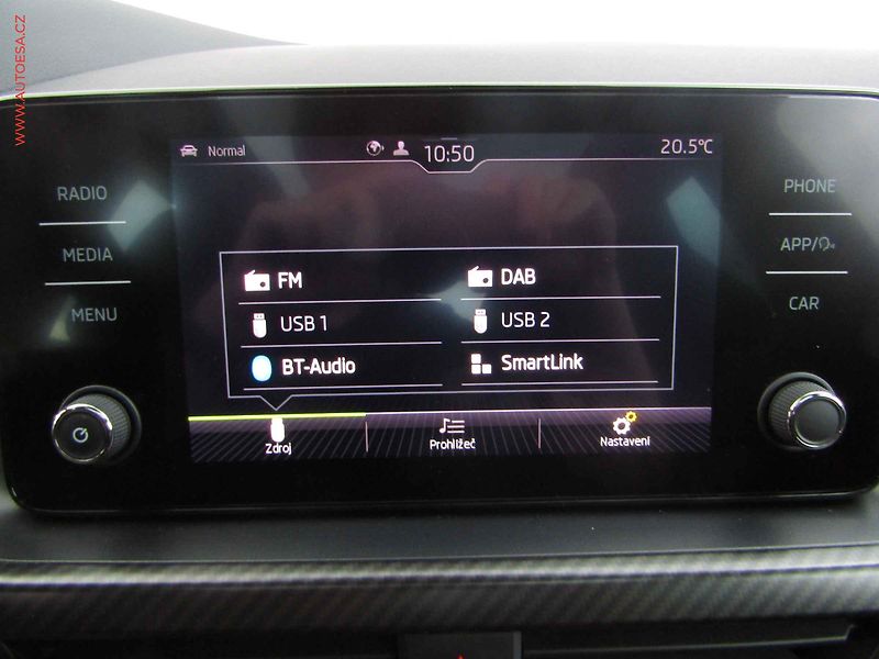 Škoda Kamiq (2021) 1.0 TSi, ČR, Monte Carlo - fotka 18 z 21