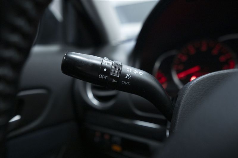 Mazda 6 2,0 i AAC VÝHŘEV BOSE NOVÉ ČR - fotka 29 z 33