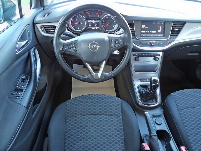 Opel Astra 1.4 Turbo 92kW ST ČR 1maj. - fotka 7 z 27
