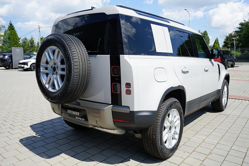 Land Rover Defender 110 S D200 - fotka 9 z 34