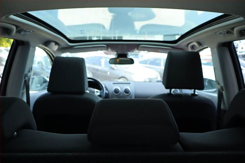 Nissan Qashqai (2009) 1.6, Serv.kniha, Navi - fotka 20 z 20