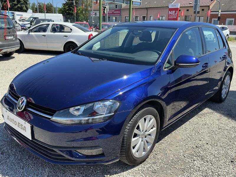 Volkswagen Golf (2019) 1.6 TDi, AC, temp - fotka 3 z 16