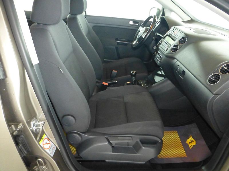 Volkswagen Golf Plus (2011) 1,2TSI*PARK.S**ALU***VYHŘ.SED. - fotka 17 z 24