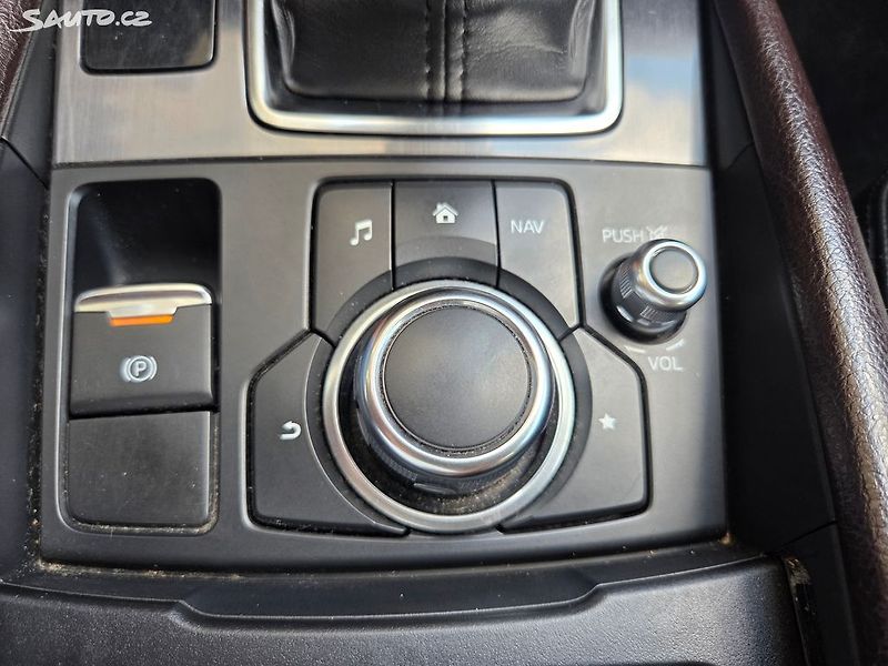 Mazda 6 (2015) 2.2D Aut.4x4 - 2.maj nové ČR - fotka 31 z 42