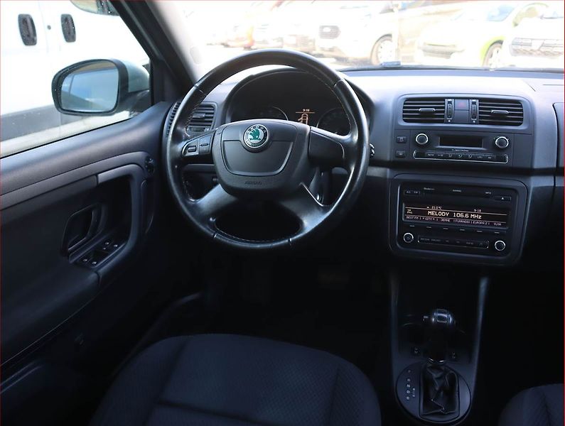 Škoda Fabia (2012) 1.2 TSI, Automat, po STK - fotka 7 z 19