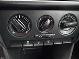 Škoda Rapid 1.2 TSI PARKTRONIC - náhled 16