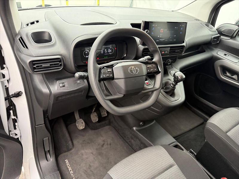 Toyota ProAce City Verso 1,5 Business 7S Tailgate - fotka 8 z 20