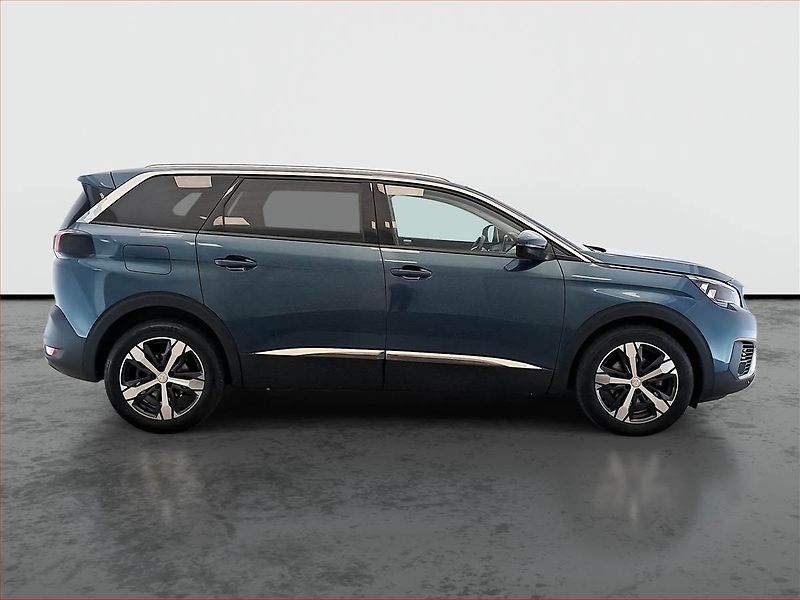 Peugeot 5008 (2017) PureTech 130, Automat, 7 míst - fotka 6 z 27