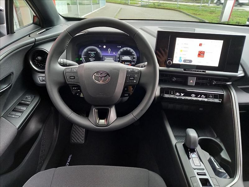 Toyota C-HR 1,8 Comfort - fotka 12 z 14