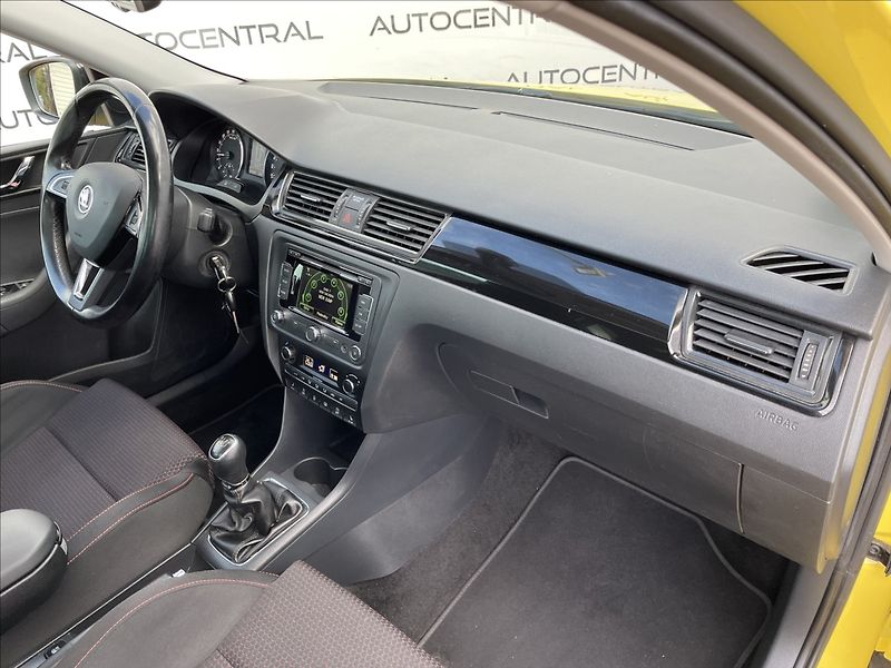 Škoda Rapid 1,6 TDi,66kW,STK 10/28 - fotka 20 z 26