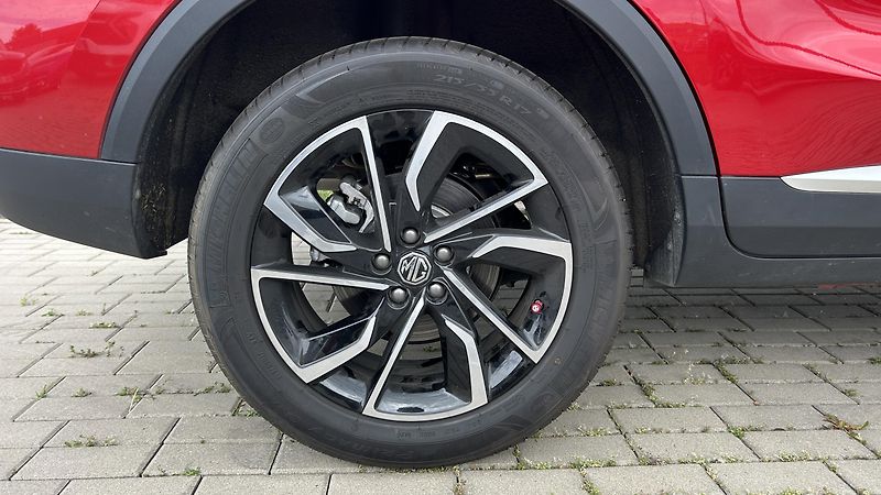 MG ZS (2025) 1.0 T-GDI AUT Exclusive  - fotka 20 z 20