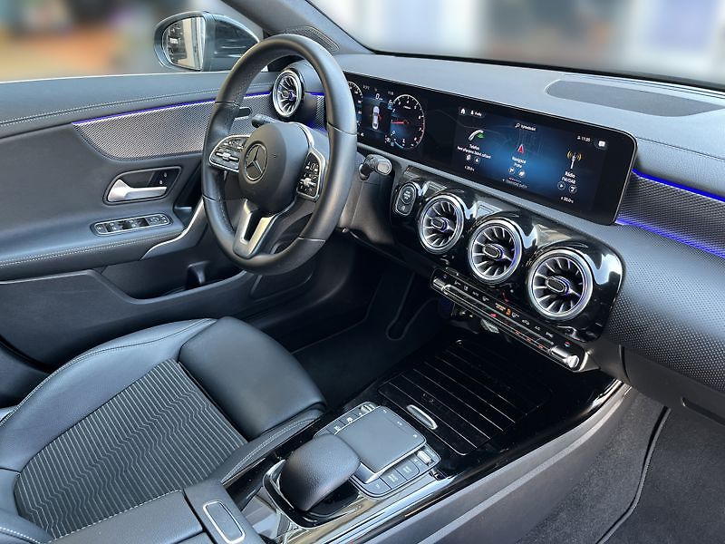 Mercedes-Benz CLA Třída 200 kupé - fotka 19 z 21