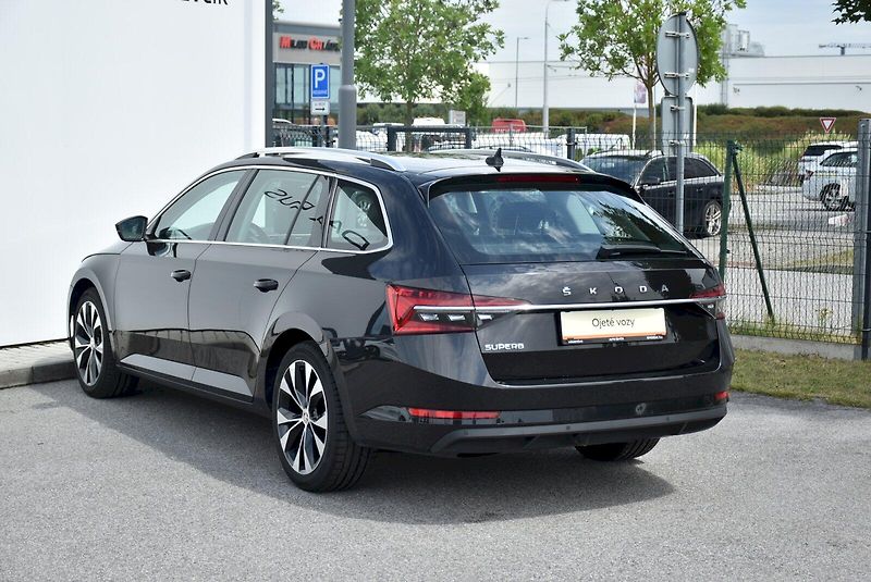 Škoda Superb (2020) Style 2.0 TDI 110kW DSG - fotka 7 z 34