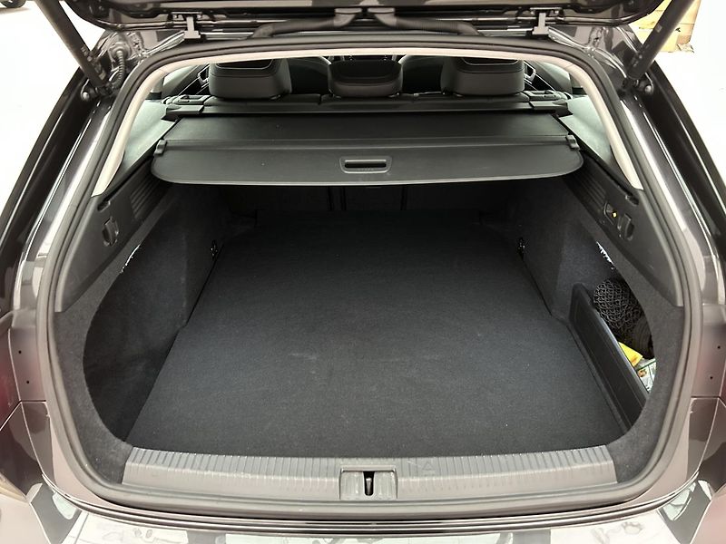 Volkswagen Arteon 2.0 TDI Elegance - fotka 24 z 25