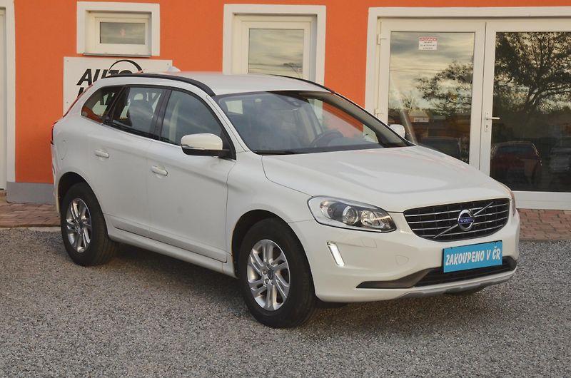 Volvo XC60 (2017) // REZERVOVÁNO //  - fotka 1 z 38