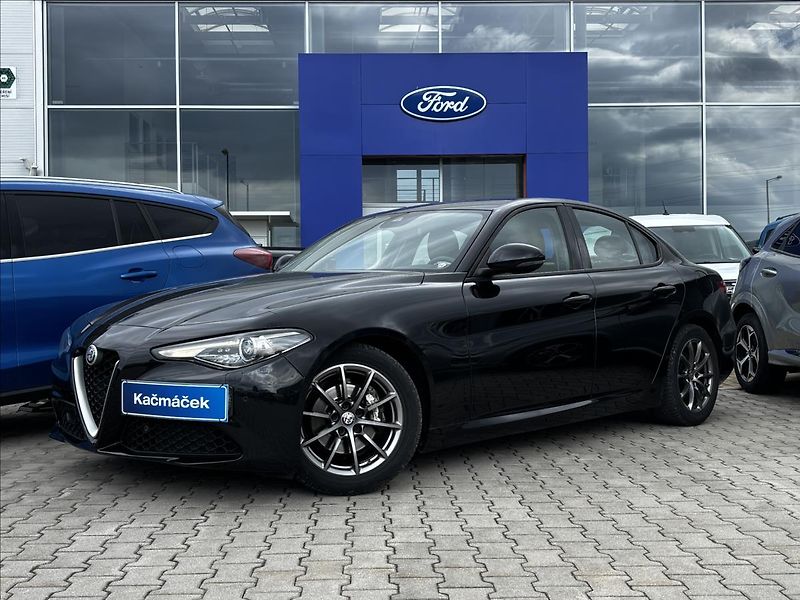 Alfa Romeo Giulia 2,2 JTDm 132kW 180 MT Super - fotografie inzerátu