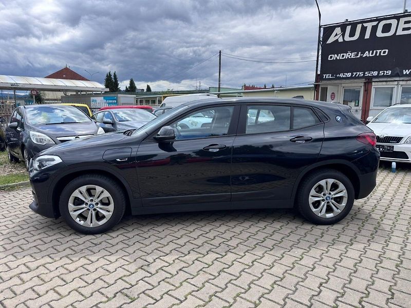 BMW X2 (2022) 4X4 25E 1,5i 162KW ZÁRUKA DPH - fotka 3 z 50