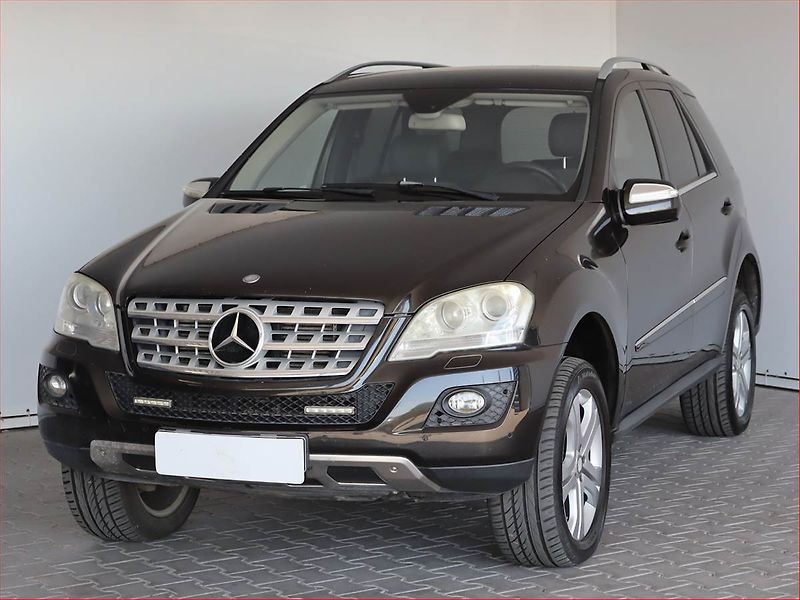 Mercedes-Benz Třídy M (2009) ML 420 CDI, 4X4, Automat - fotka 2 z 22