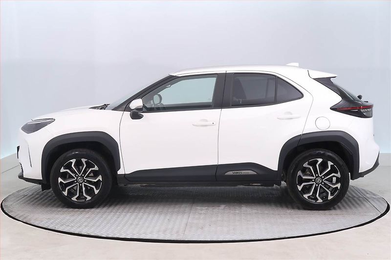 Toyota Yaris Cross (2022) Comfort 1.5 VVT-i - fotka 3 z 19