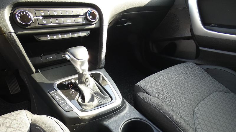 Kia Ceed SW 1.5 T-GDI SPIN 118kW DCT - fotka 6 z 22