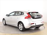 Volvo V40 (2016) 2.0 D2, Serv.kniha - náhled 3