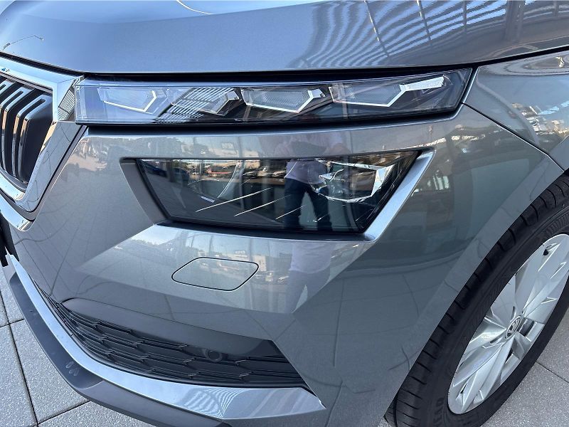 Škoda Kamiq 1.0TSi 81kW Ambition DSG - fotka 30 z 30