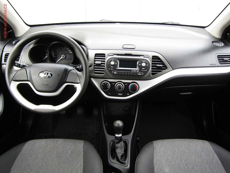 Kia Picanto (2014) 1.0i, ČR, AC, zmk. řazení - fotka 8 z 15