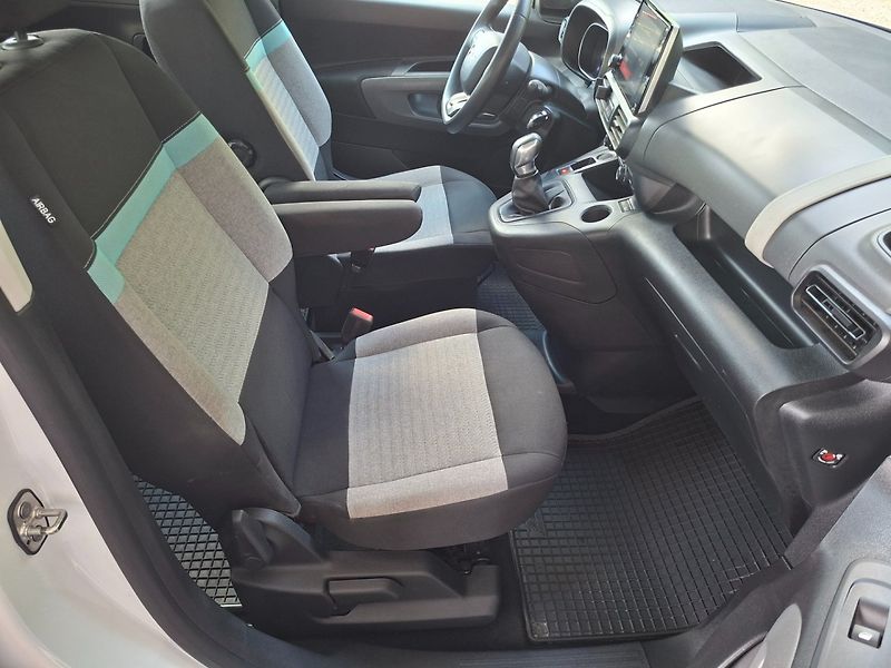 Citroën Berlingo (2020) 1.5HDi 75kW FEEL-NOVÉ ČR-DPH - fotka 30 z 39