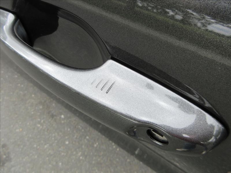 Ford Focus 1,0 i, Vyhř.sed,vol,okn, Navi, - fotka 25 z 29