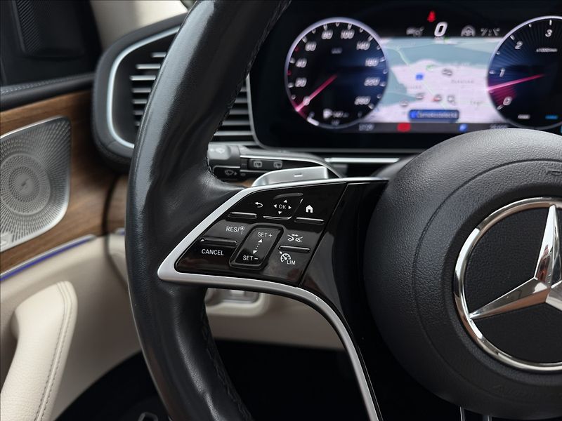 Mercedes-Benz GLE 450d AMG 4Matic Vzduch - fotka 14 z 23
