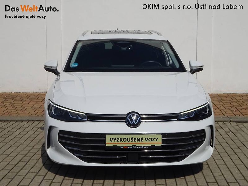 Volkswagen Passat (2024) 2,0 TDi/ 110kW DSG  Business - fotka 4 z 29