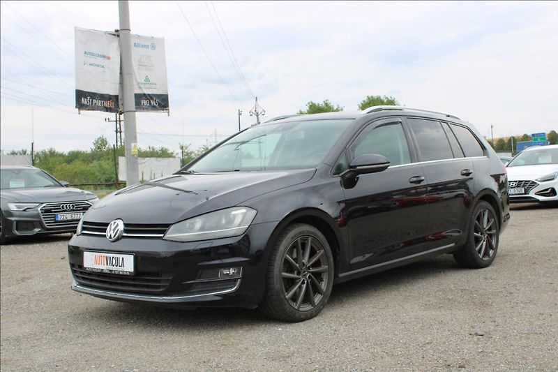 Volkswagen Golf 2,0 TDi  XENONY, AUTOMAT - fotka 1 z 29