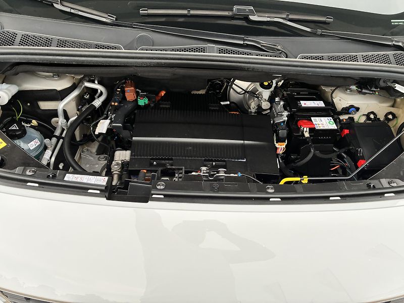 Peugeot Rifter EV50 kWh-100KW, REZERVACE - fotka 30 z 33