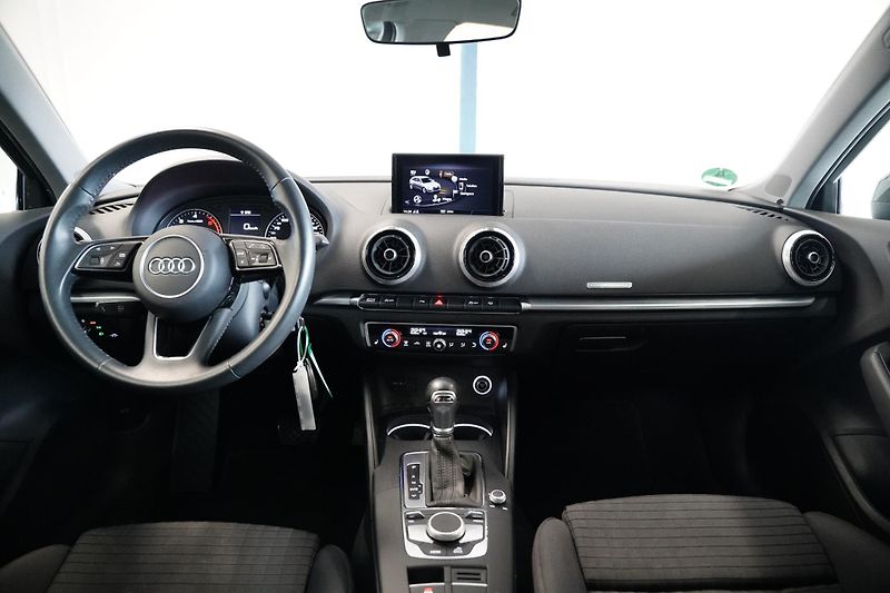 Audi A3 - fotka 5 z 29