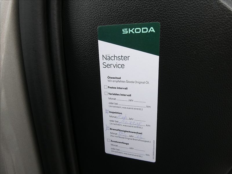 Škoda Rapid 1,2 TSi 81kW 1.MAJITEL,SERVISK - fotka 34 z 47