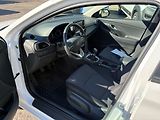 Hyundai i30 1.0 T-GDi 88 kW Fastback ČR - náhled 9