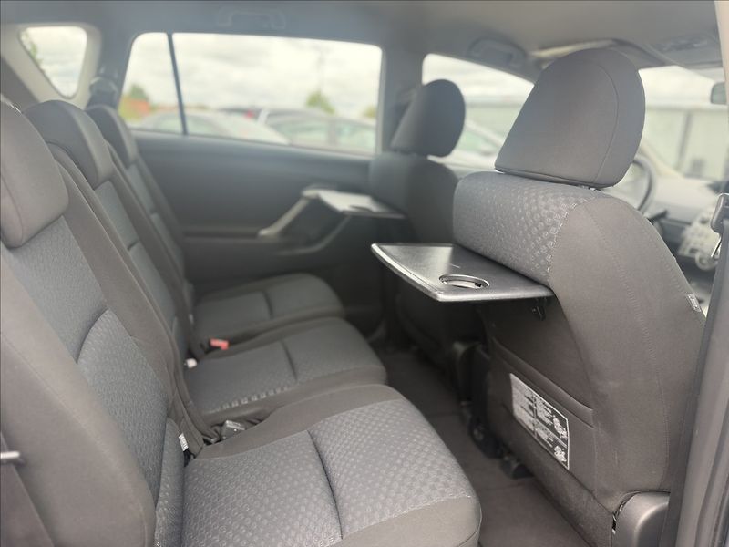 Toyota Verso 2,0 D-4D 93kW DIGIKLIMA 6KVALT - fotka 22 z 26