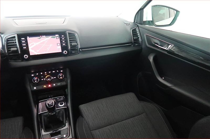 Škoda Karoq (2019) Style 1.6 TDI, Navi, Tempomat - fotka 8 z 19
