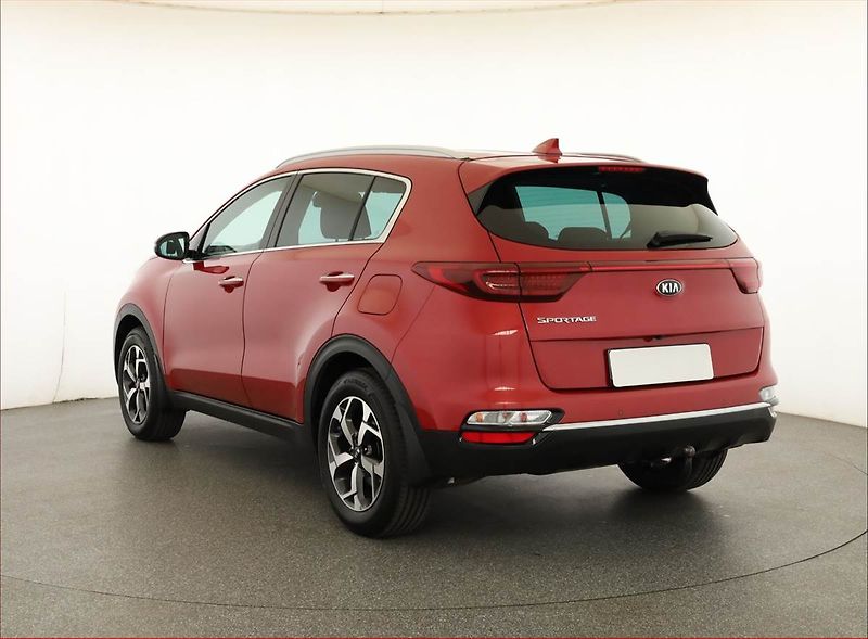 Kia Sportage (2019) 1.6 T-GDI, Serv.kniha, Navi - fotka 4 z 20
