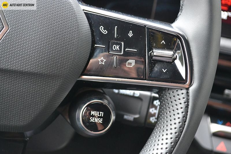 Renault Clio techno TCe 115 - fotka 39 z 48