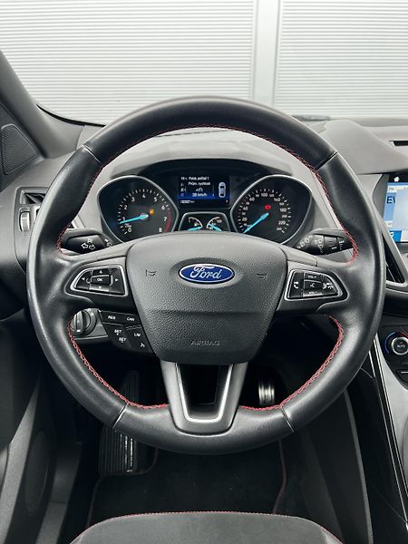 Ford Kuga 1.5 EcoBoost ST Line TZ  - fotka 8 z 16