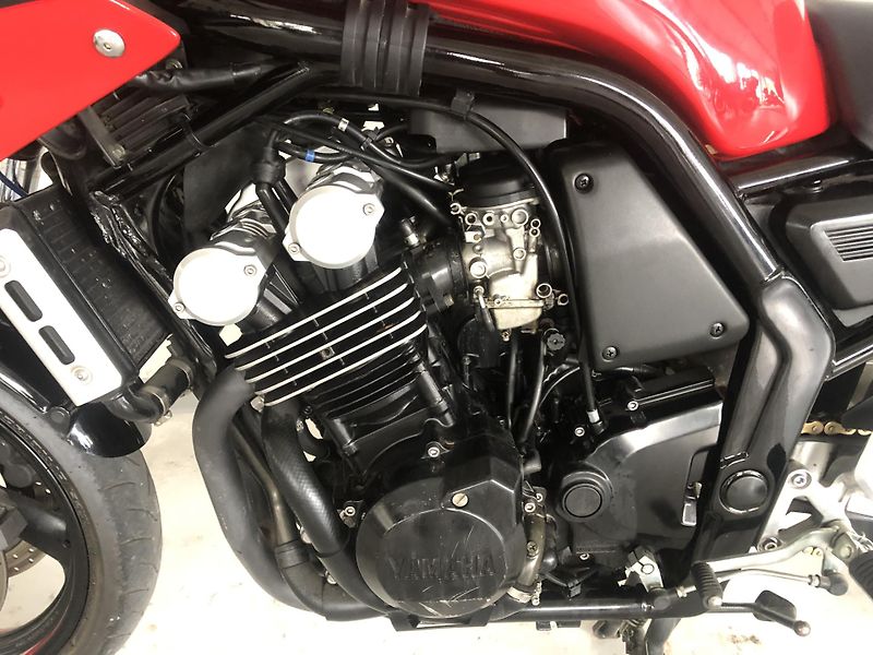 Yamaha FZS 600 Fazer - fotka 9 z 20