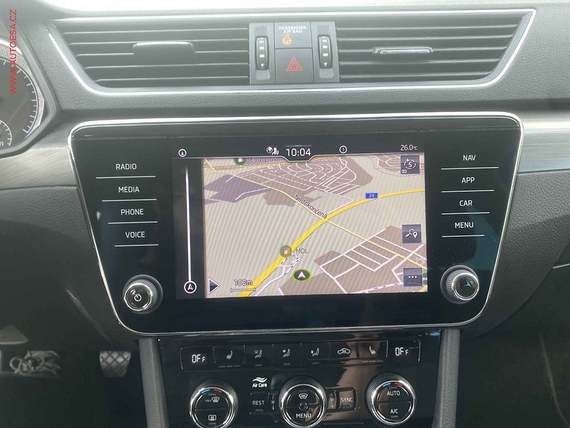 Škoda Superb (2021) 2.0 TDi, Style, LED - fotka 17 z 19