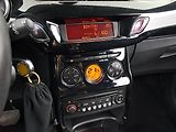 Citroën DS3 (2013) 1.2 VTi, Automat, Tempomat - náhled 11