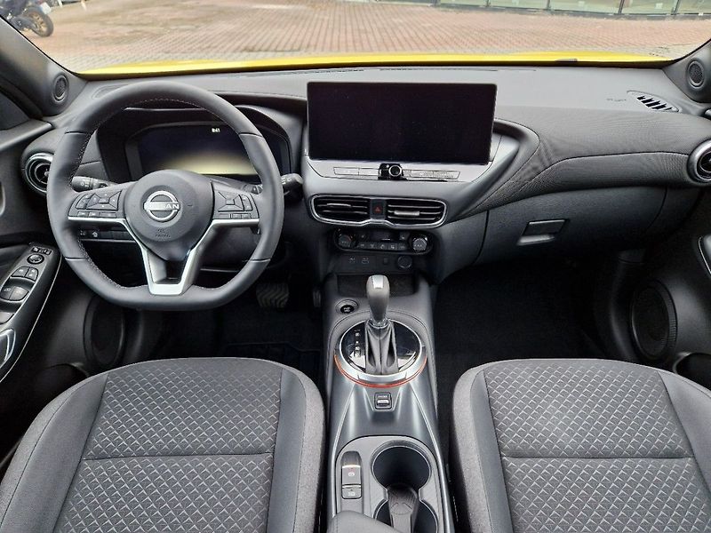 Nissan Juke 1.0 DIG-T 7AT N-CONN, SKLADEM - fotka 12 z 28