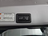 Toyota Yaris Cross (2025) 1.5HEV 130k EXECUTIVE - náhled 28