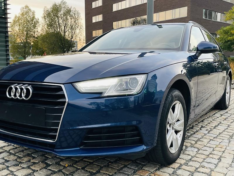 Audi A4 1.4TFSI MANUÁL TAŽNÉ SERVISKA - fotka 42 z 43