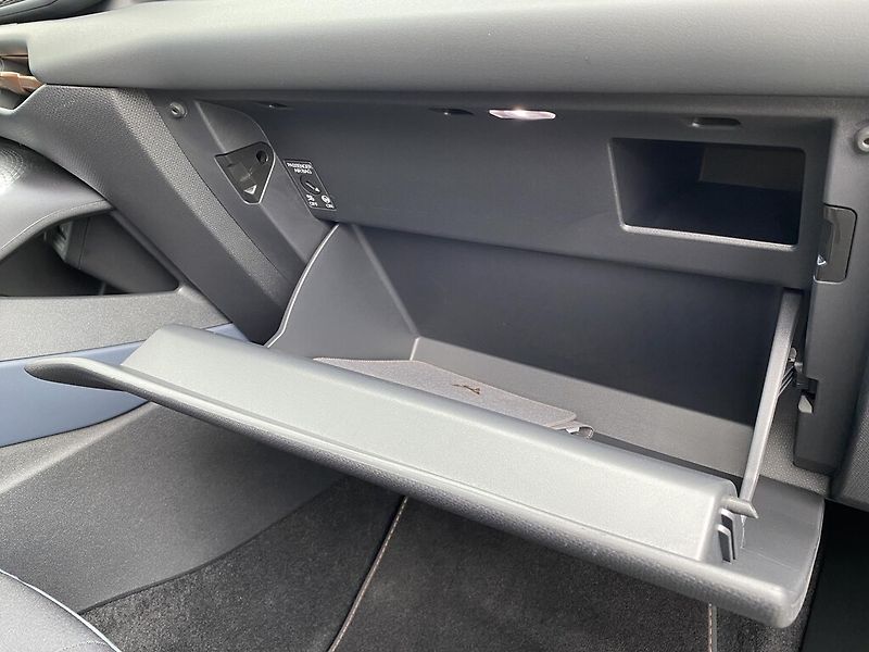 Cupra Terramar 2.0 TSI 150 kW 4WD DSG - fotka 25 z 27