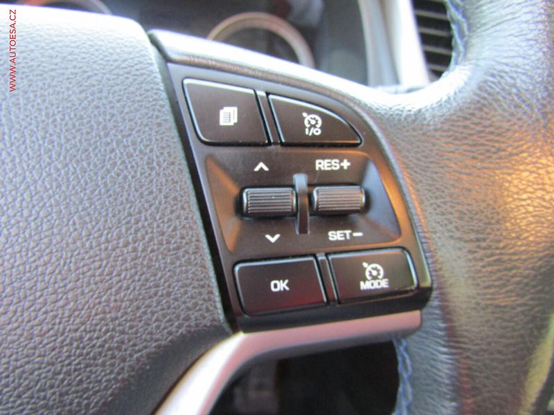 Hyundai Tucson (2016) 2.0 CRDi 4x4, AT, navi - fotka 19 z 20